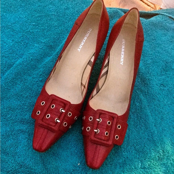 **FINAL!!<Burberry Buckle Embellished Pumps/Heels - Sz 38 - Picture 10 of 11